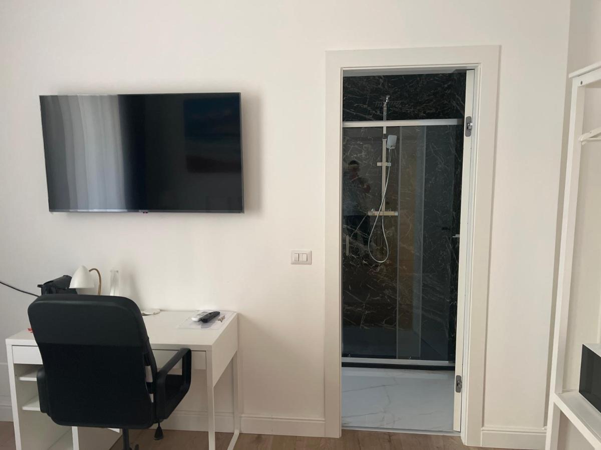 P18&Rooms Palestrina 18 Milano Dış mekan fotoğraf